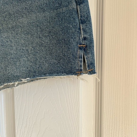 BLANKNYC High Waisted Mom Shorts - Picture 6 of 9